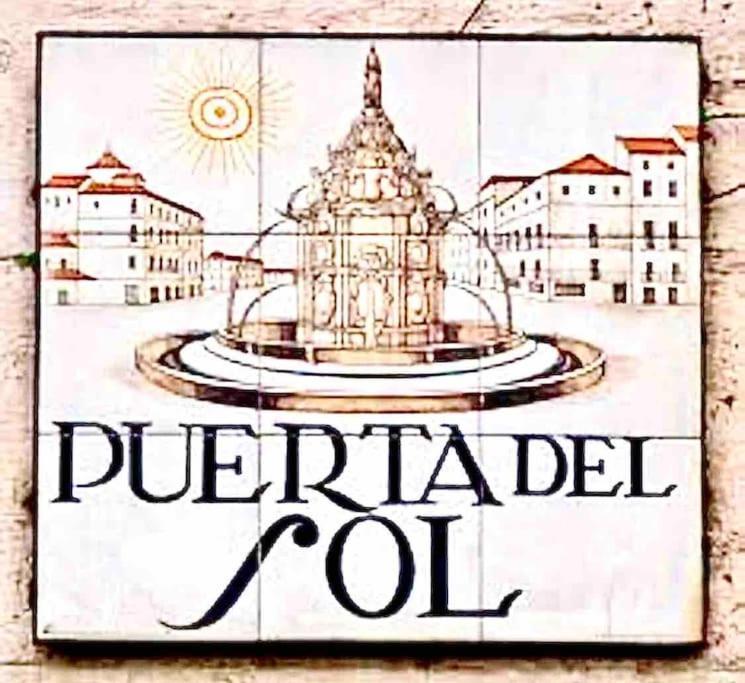 Céntrico y cómodo apto en Opera - Palacio Real Madri Exterior foto